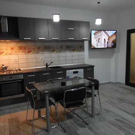 Apartment Iarina Miraj Deluxe 2 Bai